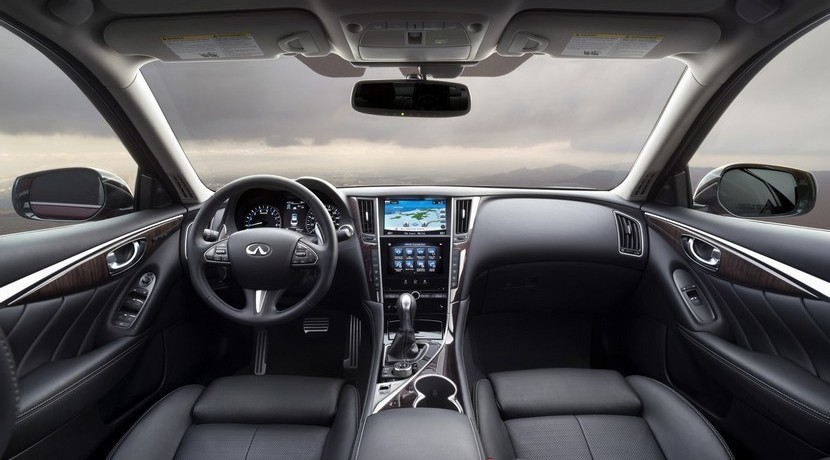 Interior Infiniti Q50
