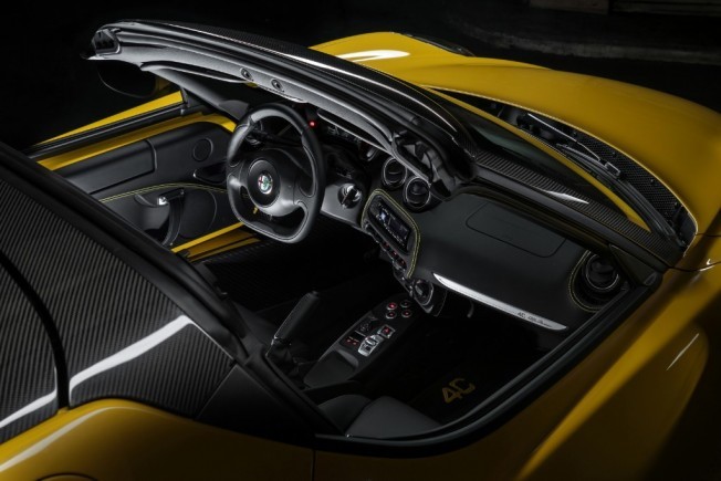 Interior Alfa Romeo 4C Spider