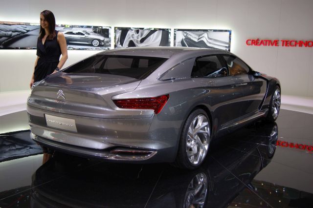 Trasera Citroën Metropolis