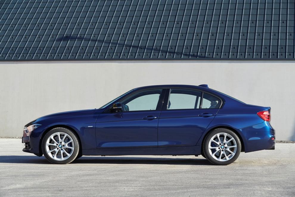 BMW Serie 3 perfil
