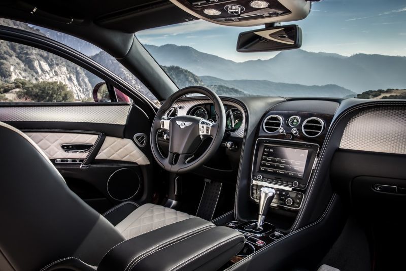 Interior Bentley Flying Spur V8 S