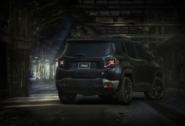 Trasera Jeep Renegade Dawn of Justice