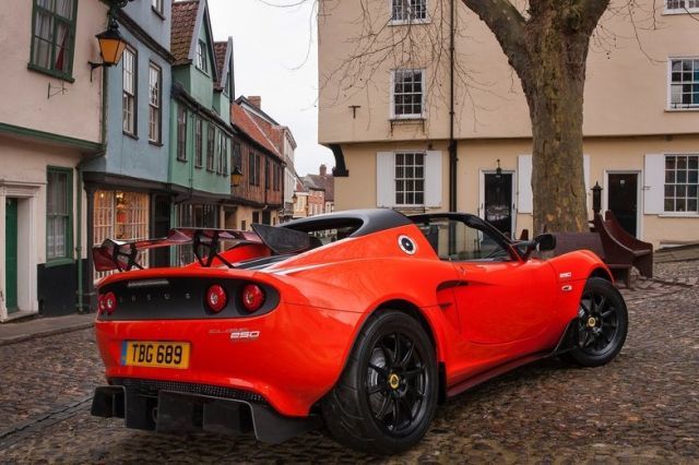 Trasera Lotus Elise Cup 350