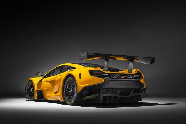 Trasera McLaren 650S GT3
