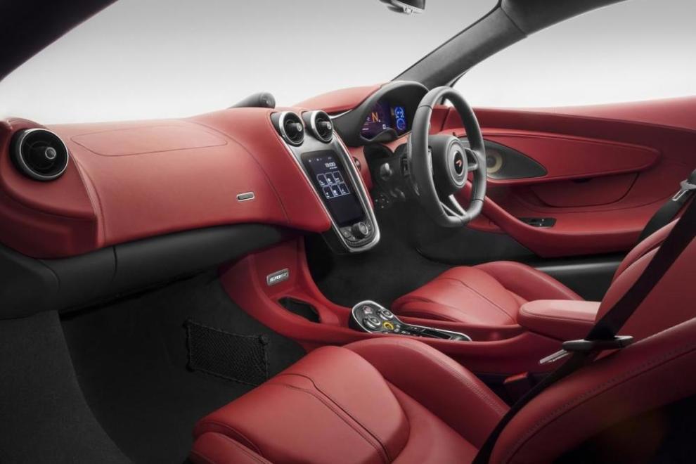Interior McLaren 570GT