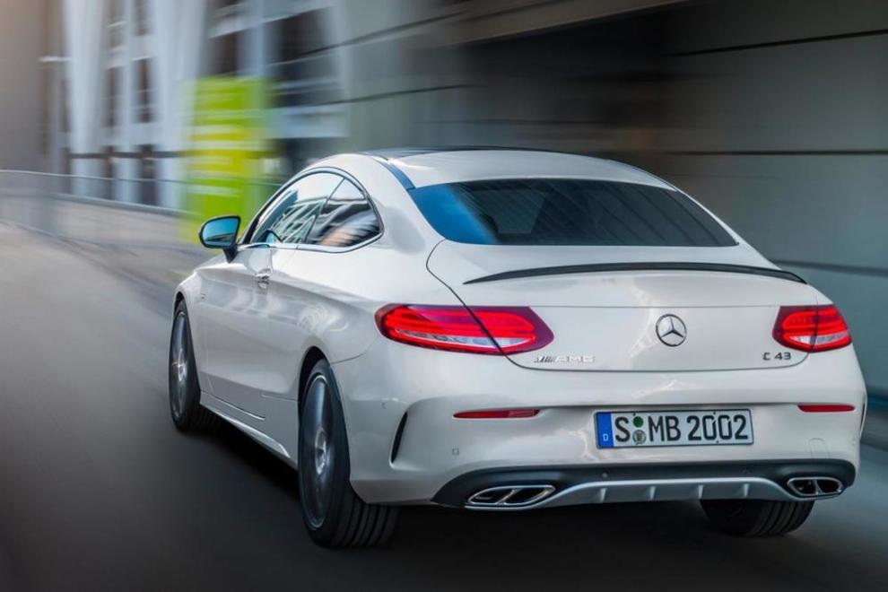 Trasera Mercedes-AMG C43 4Matic Coupé