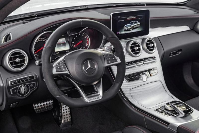 Interior Mercedes-AMG C43 4Matic Coupé