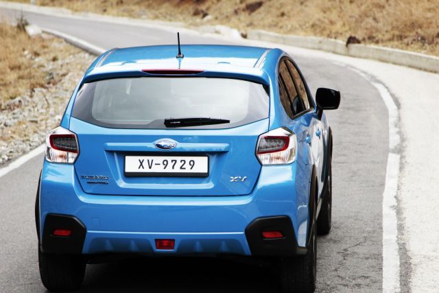 Trasera Subaru XV 2016