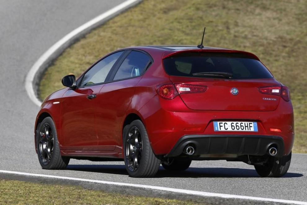 Trasera Alfa Romeo Giulietta 2016