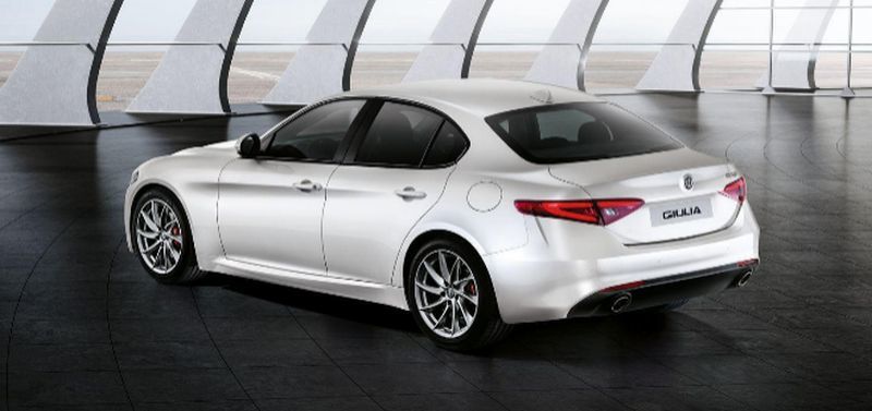 Trasera Alfa Romeo Giulia