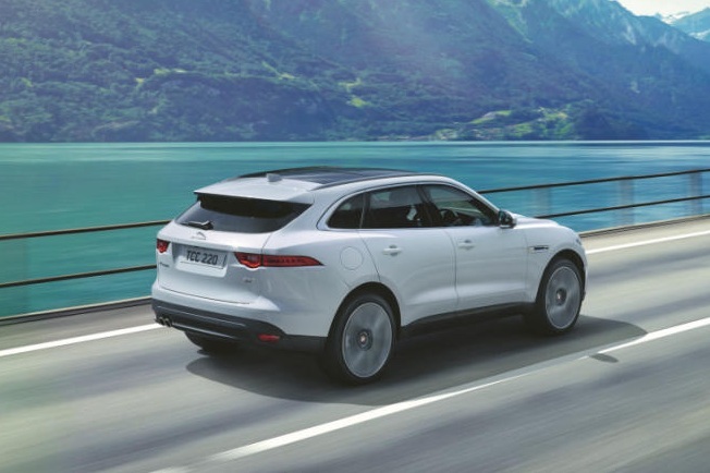 Trasera Jaguar F-Pace
