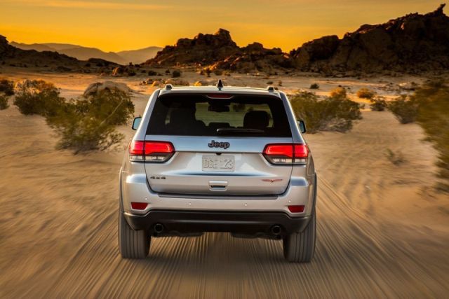 Trasera Jeep Cherokee Trailhawk