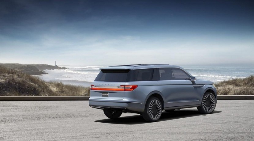 Trasera Lincoln Navigator Concept