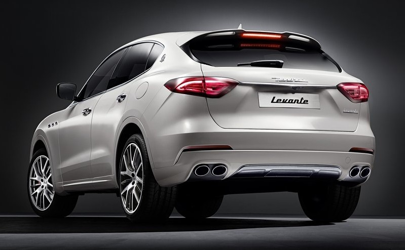 Trasera Maserati Levante