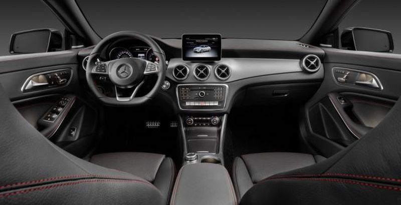 Interior Mercedes-Benz CLA 2016