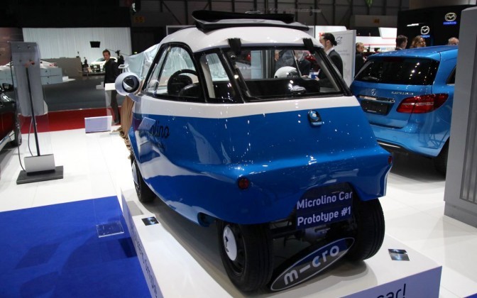 Trasera Microlino