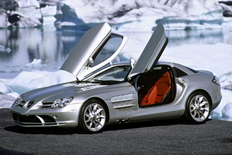 Mercedes-Benz SLR McLaren 2003