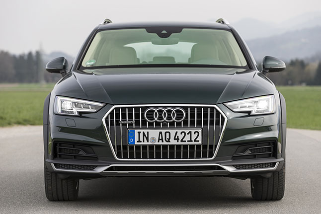 Audi A4 allroad 2016 frontal