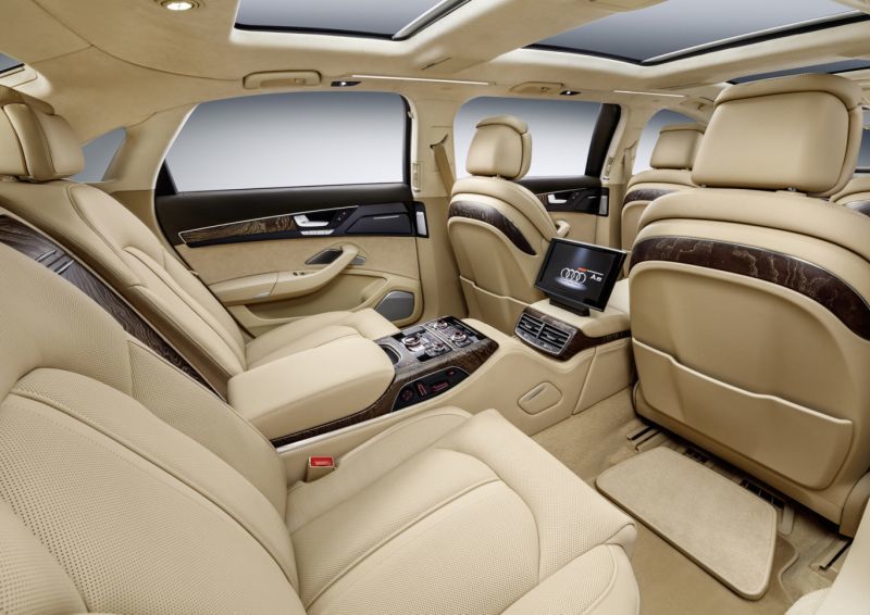 Interior Audi A8 L Extended