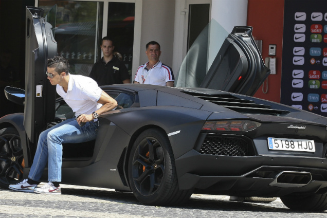 Lamborginhi Aventador CR7