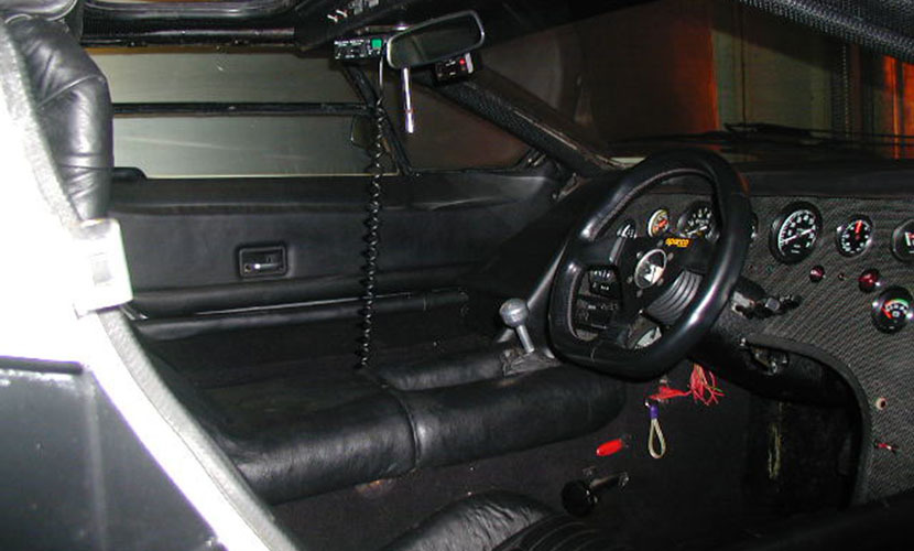 Interior Lamborghini Countach 5000QV anfibio