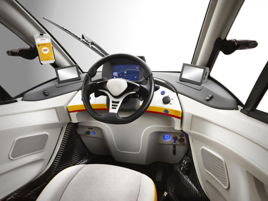 Interior coche de Shell