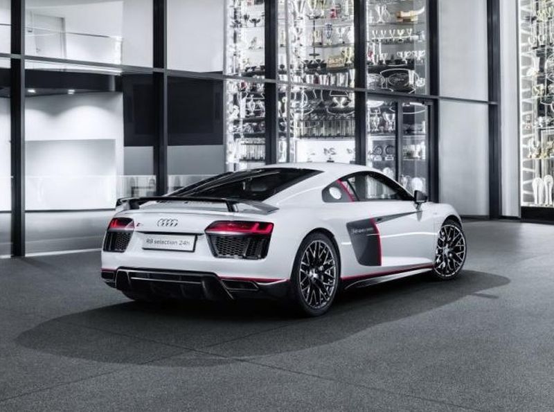 Audi R8 V10 Plus Selection 24