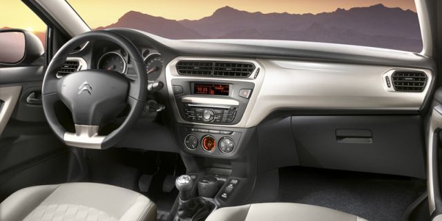 Interior Citroën C-Elysée