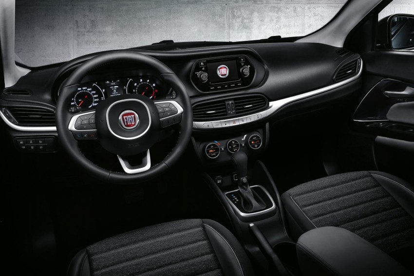 Interior Fiat Tipo SW