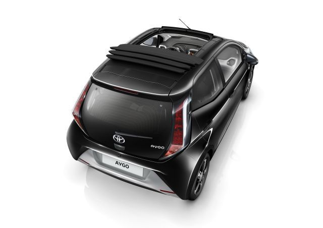 Trasera Toyota Aygo x-clusiv