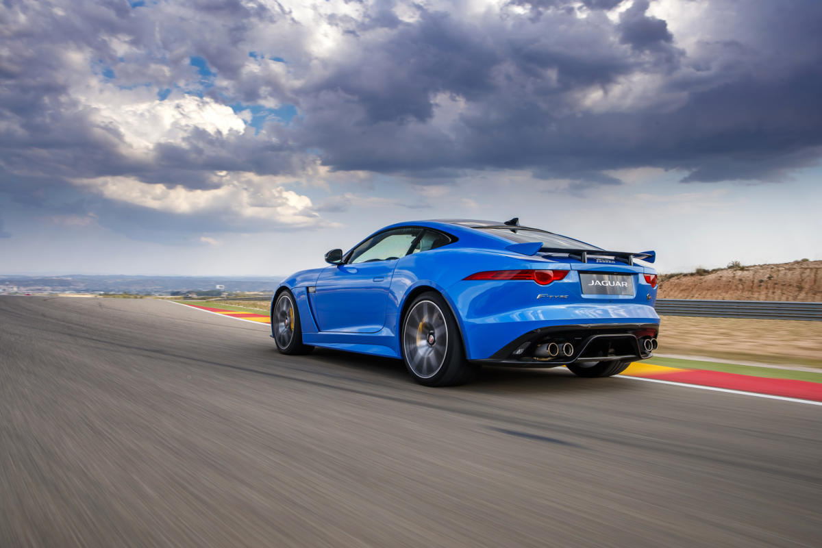 Jaguar F-Type SVR