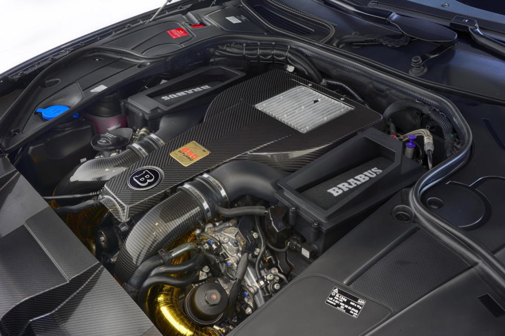 Brabus 850 6.0 Biturbo Cabrio: el descapotable 4 plazas más potente