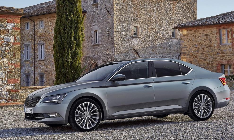 Skoda Superb 2016