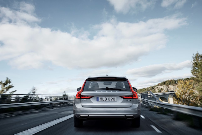 Volvo V90 2016