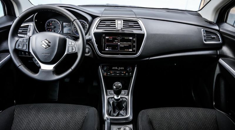 Interior Suzuki SX4 S-Cross