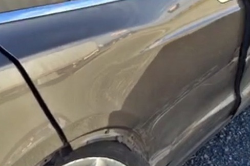 Tesla accidentado