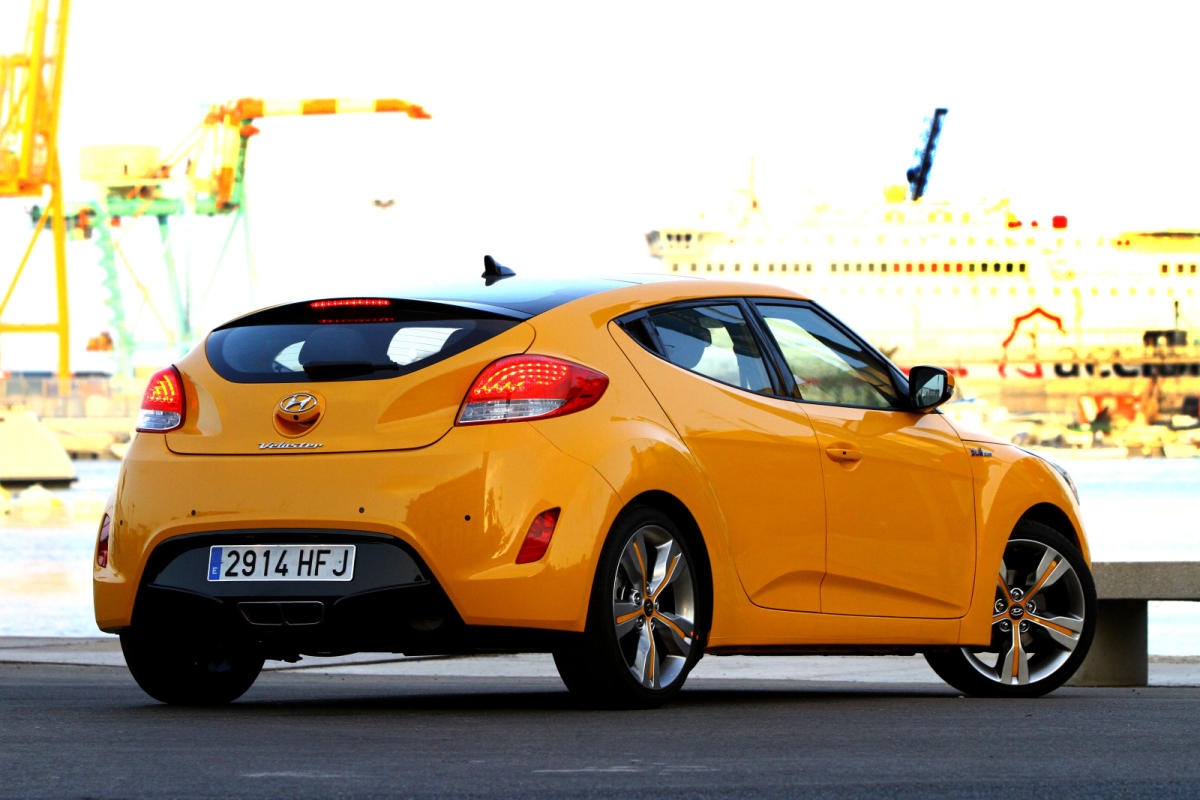 Hyundai Veloster