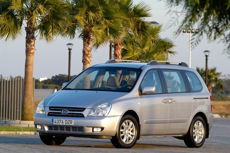 Kia Carnival