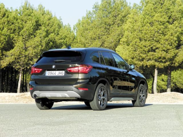 Trasera BMW X1
