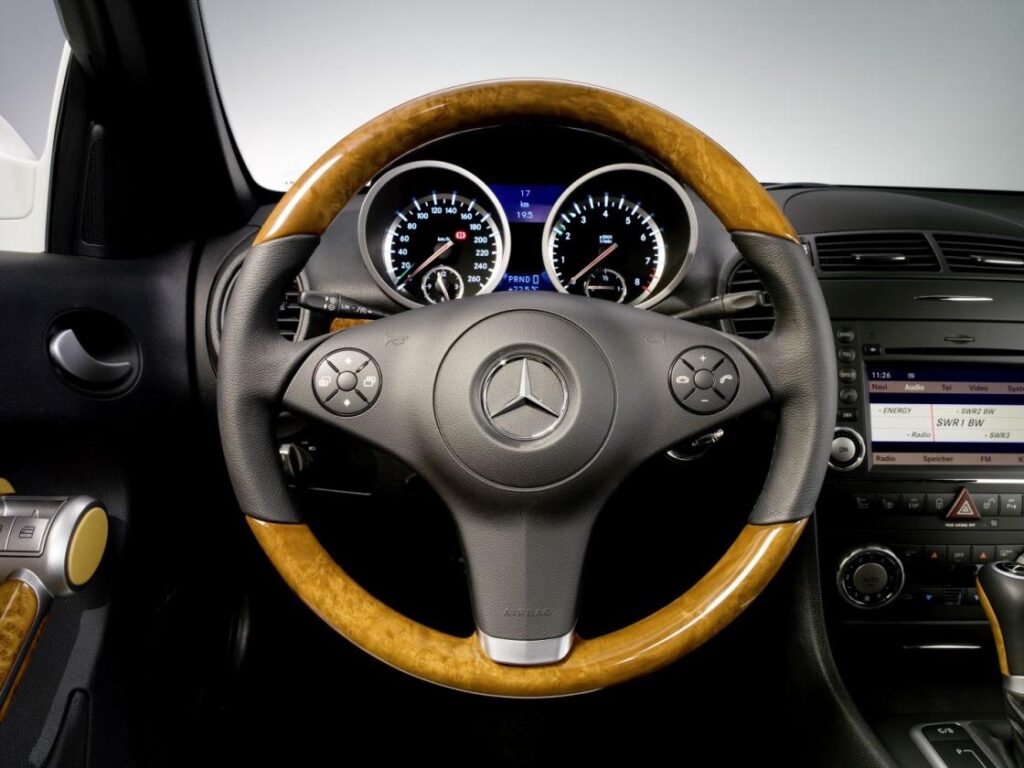 Volante de madera