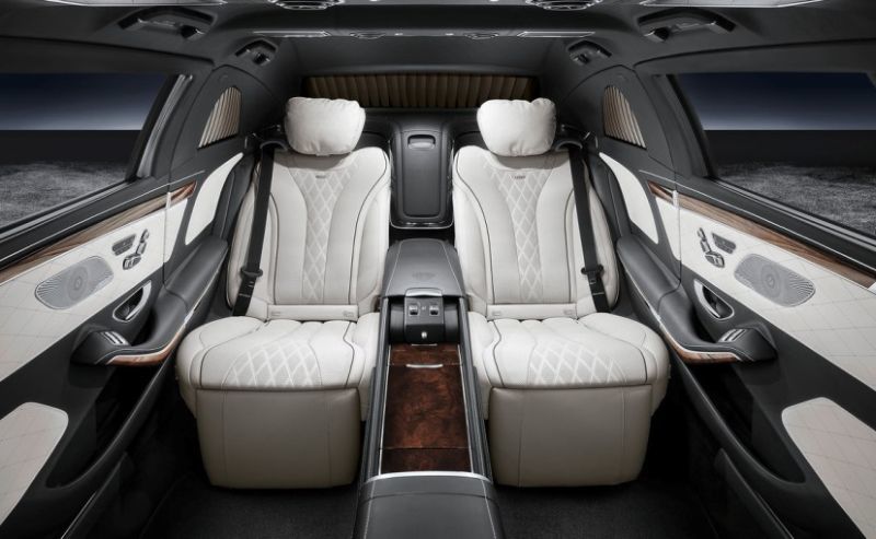 Interior Mercedes-Benz S600 Pullman Maybach Guard