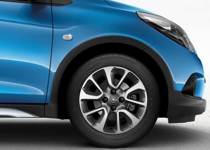 Paso de rueda Opel Karl Rocks