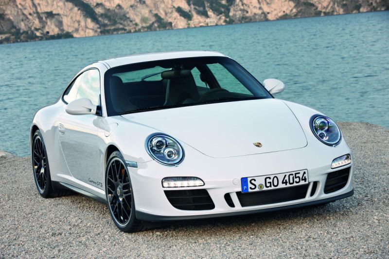 Porsche 911 Carrera GTS