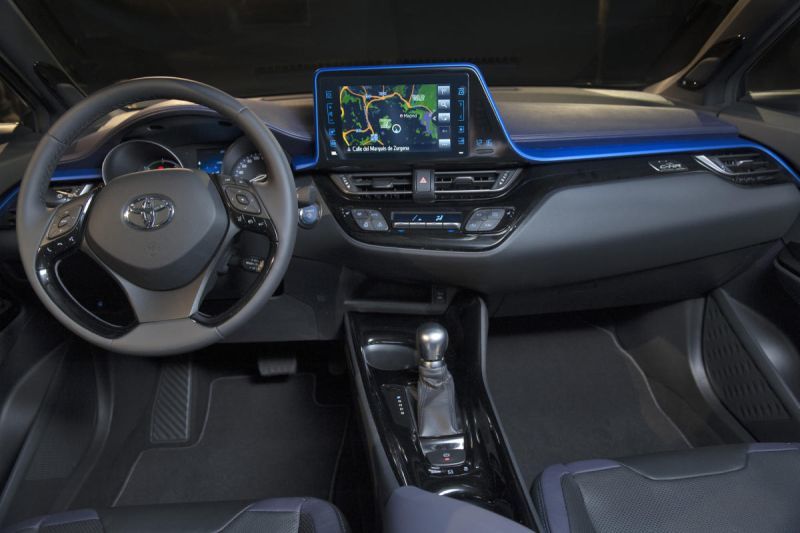 Interior Toyota C-HR Launch Edition