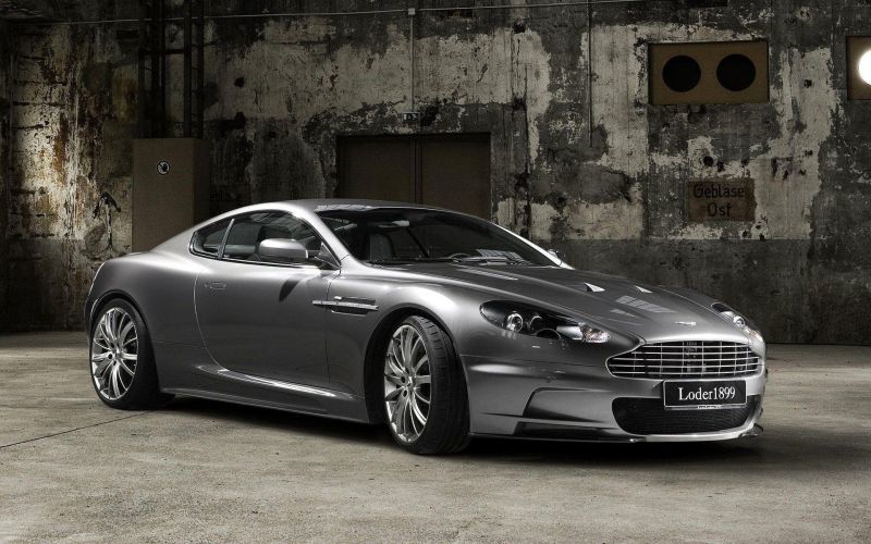 Aston Martin DB9