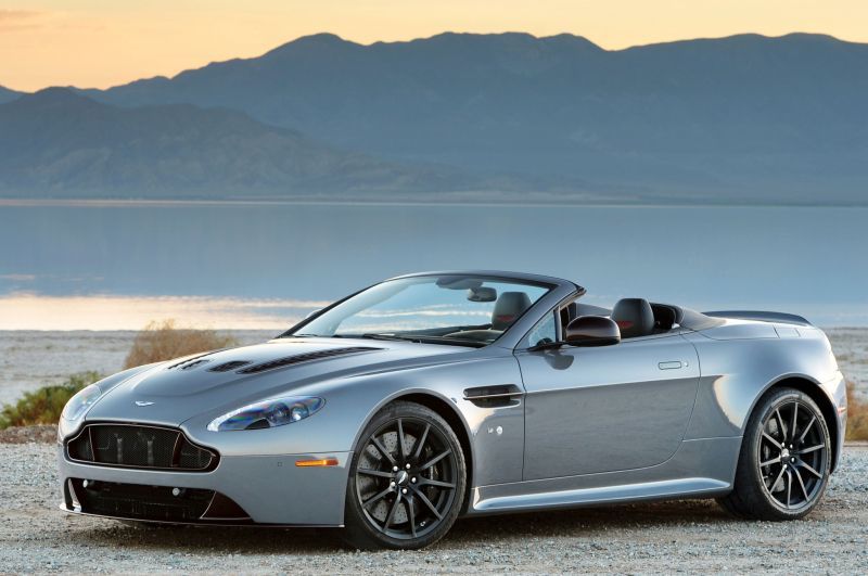 Aston Martin V12 Roadster