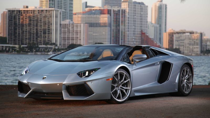 Lamborghini Aventador LP700-4 Roadster