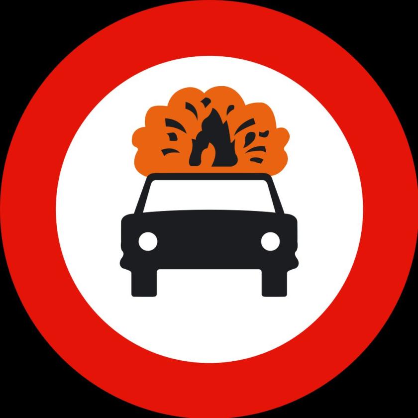 Entrada prohibida a vehículos que transporten mercancias explosivas o inflamables