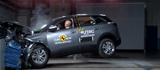 Peugeot 3008 test EuroNCAP