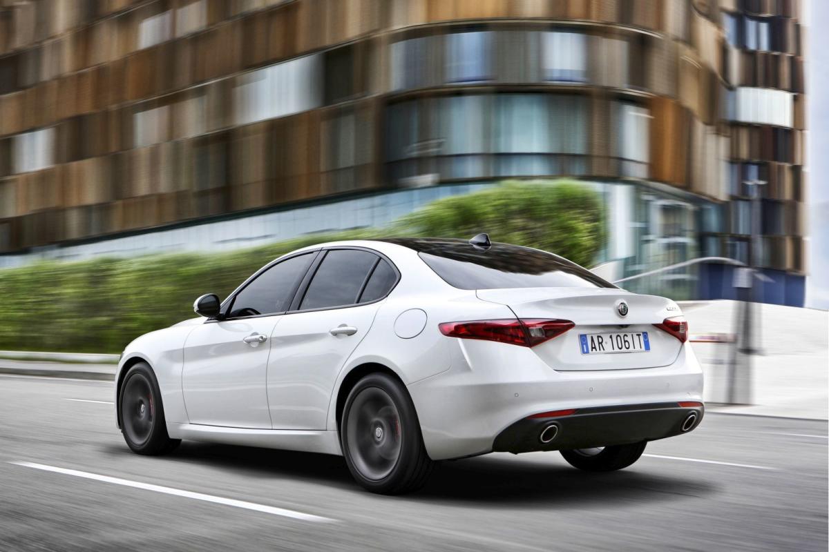 Trasera Alfa Romeo Giulia